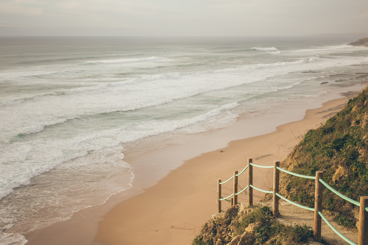 praia da aguda portugal