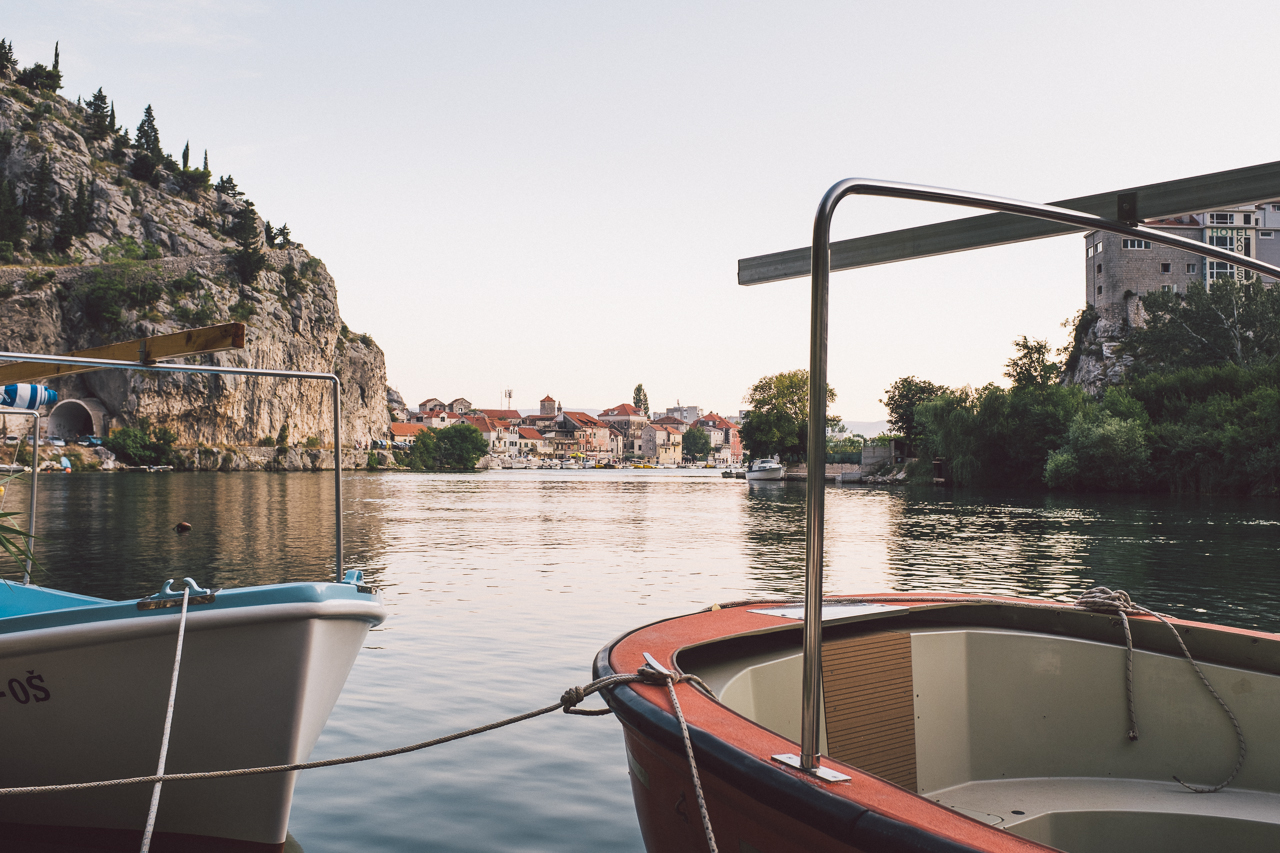 omis
